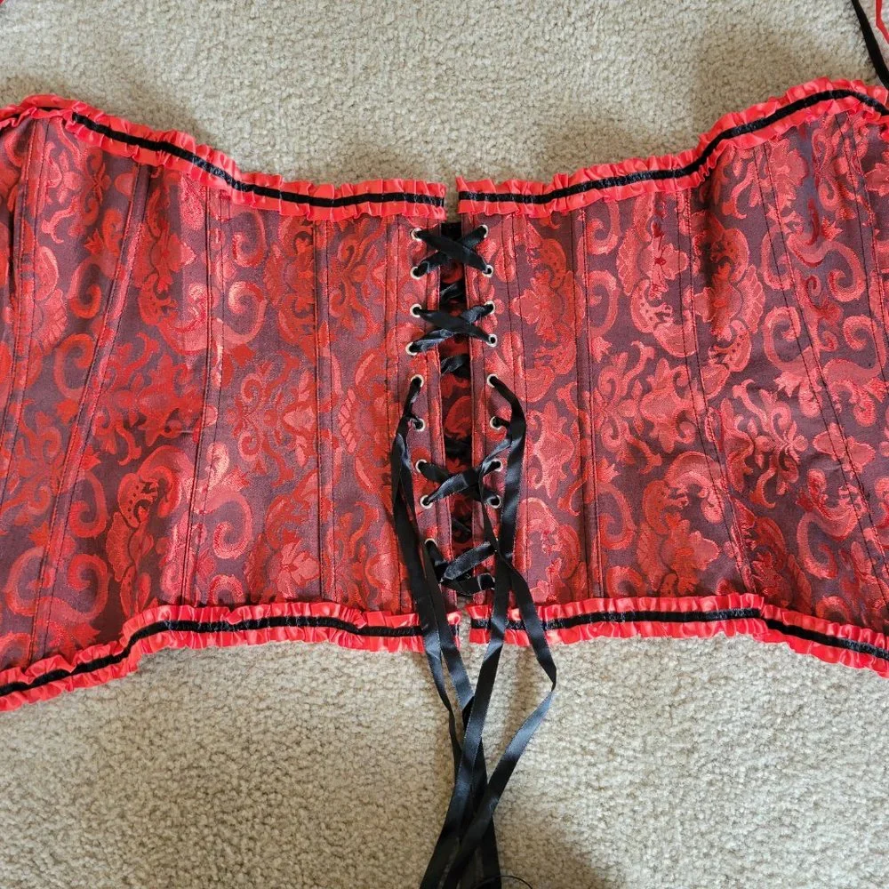 NWOT Red Corset Valentine Cosplay - Picture 5 of 7